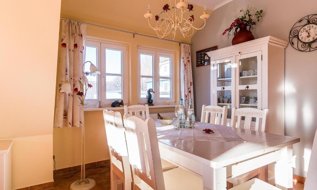Apartamento Madlen Ahrenshoop Exterior foto